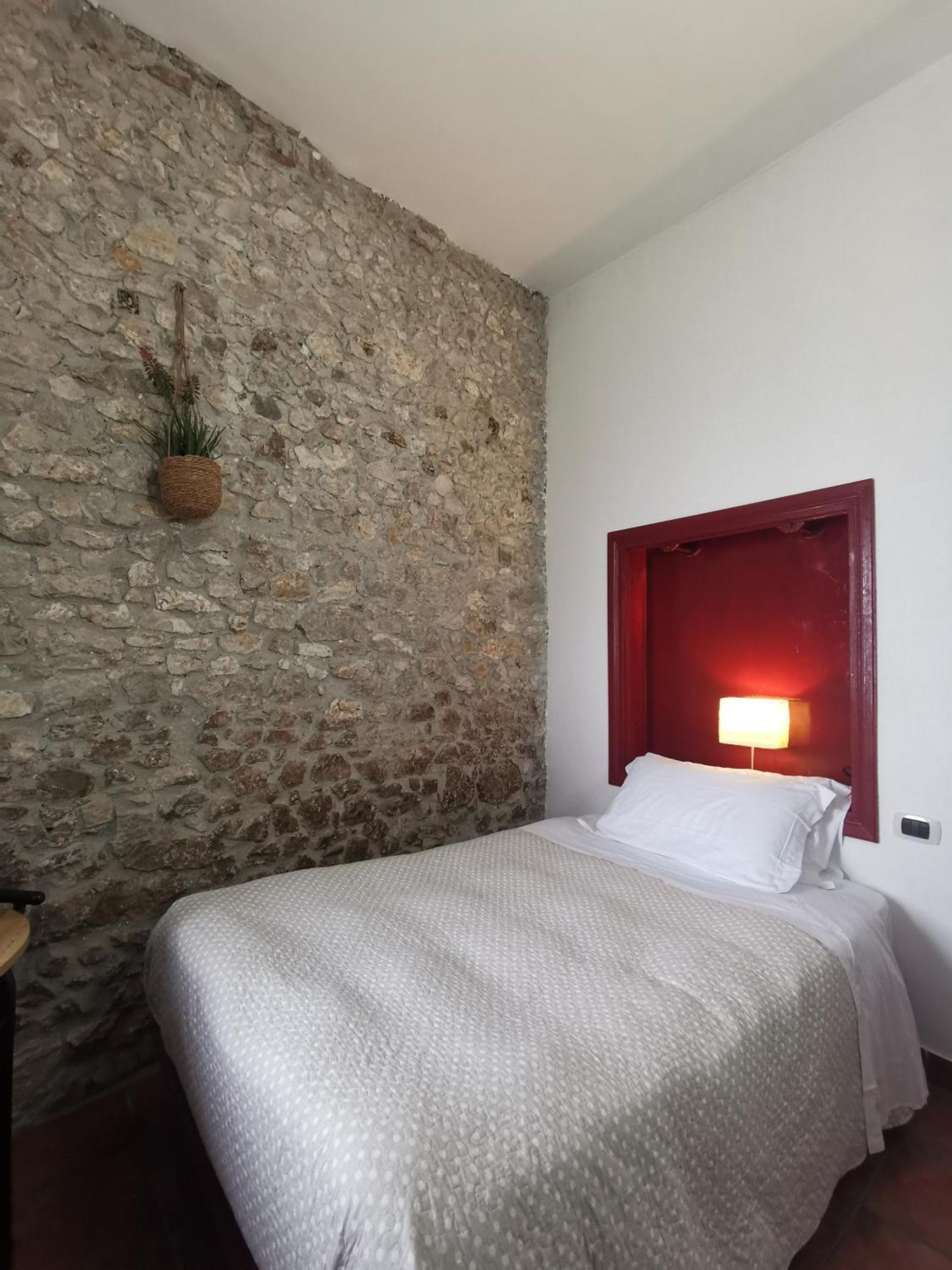 Locanda Dell'Arcangelo Rocca Massima Room photo